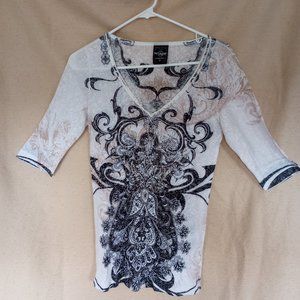 Sledge 3/4 Sleeves Medium Top